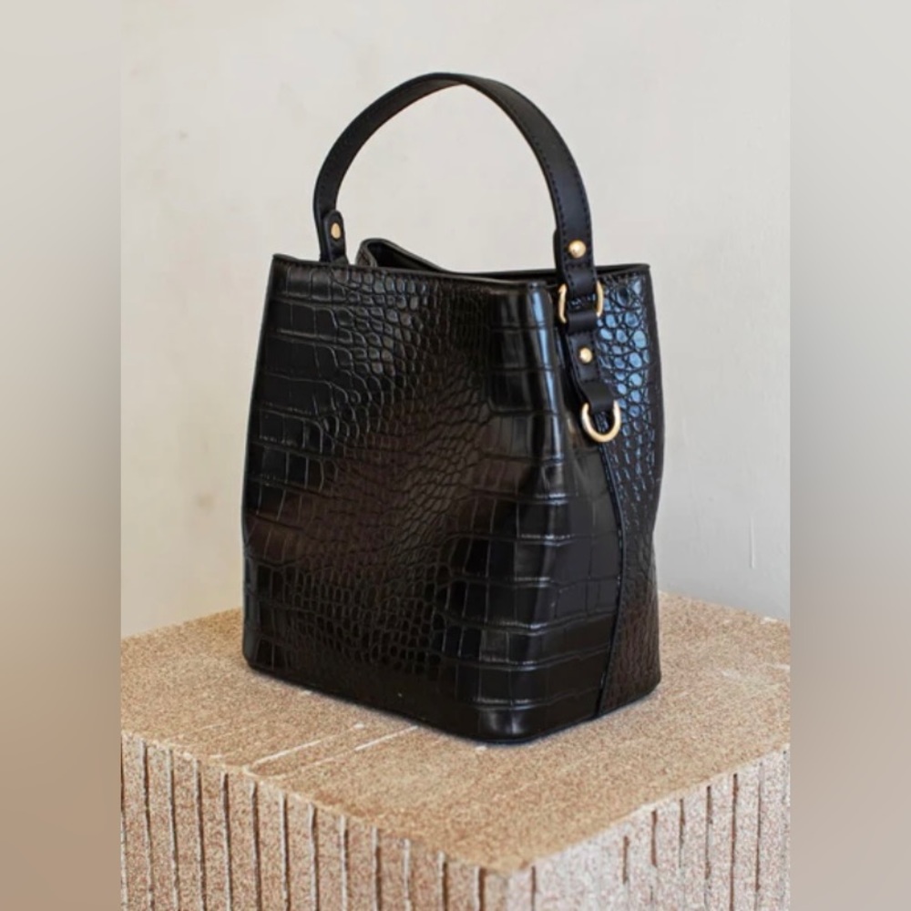 All of the Above (AOTA) Elena Black Bucket Crossbody Faux Croc Bag NWT